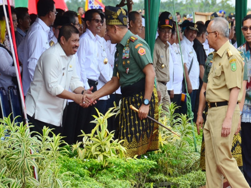 Dukung Swasembada Pangan, Bupati Ajak Masyarakat Manfaatkan Lahan Kosong