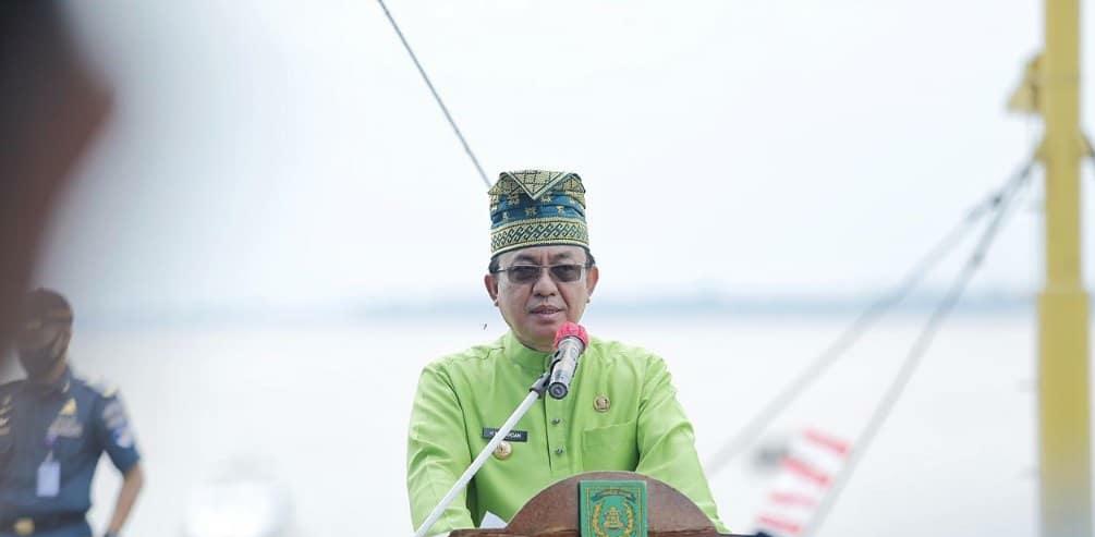 Bupati Inhil Secara Resmi Melepas Ekspor Perdana Pengiriman Kelapa Bulan