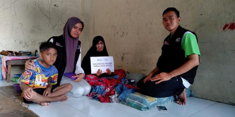 Selang Makanan Menjadi Tumpuan Hidup Sri