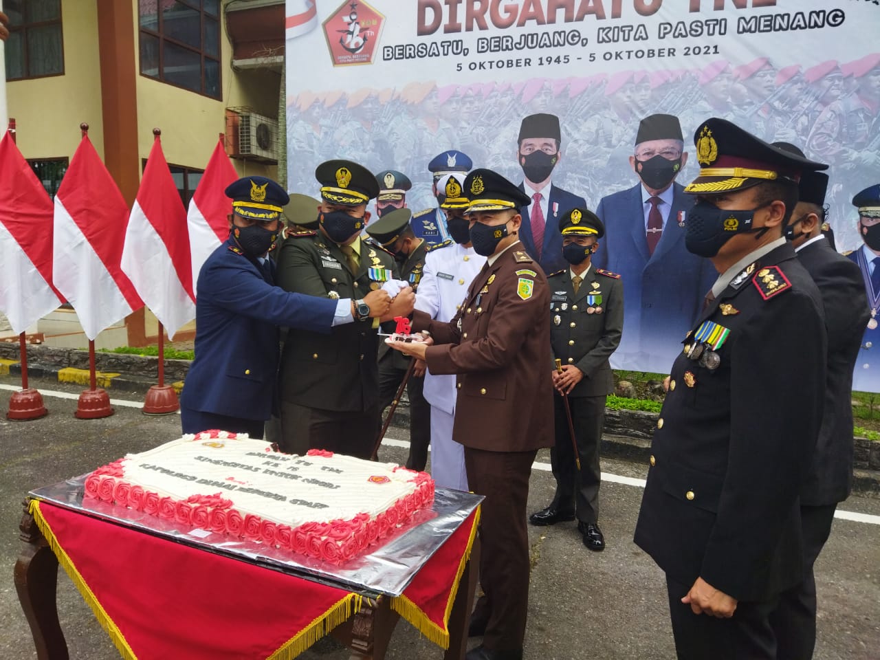 Forkopimda Kota Dumai Ikuti Upacara HUT TNI ke-76 Secara Virtual
