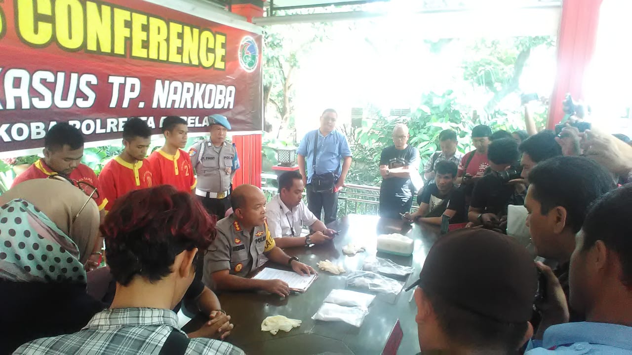 Jadi Kurir Sabu, Oknum Wartawan Dibekuk Polresta Barelang