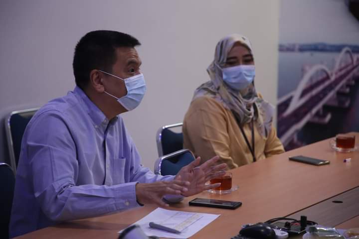 Rudi Chua SE Anggota DPRD Provinsi Kepri Mendatangi Kantor Cabang BRI