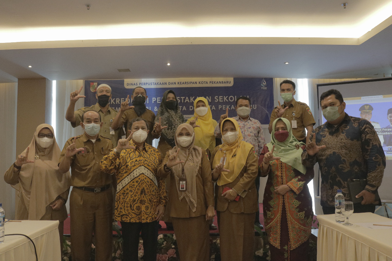 Lima Sekolah di Pekanbaru Laksanakan Akreditasi Perpustakaan