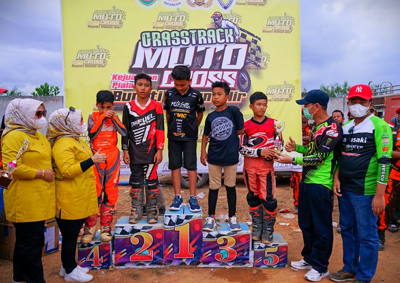 Berlangsung Meriah, Afrizal Sintong Apresiasi Gastrack Piala Bupati Rohil