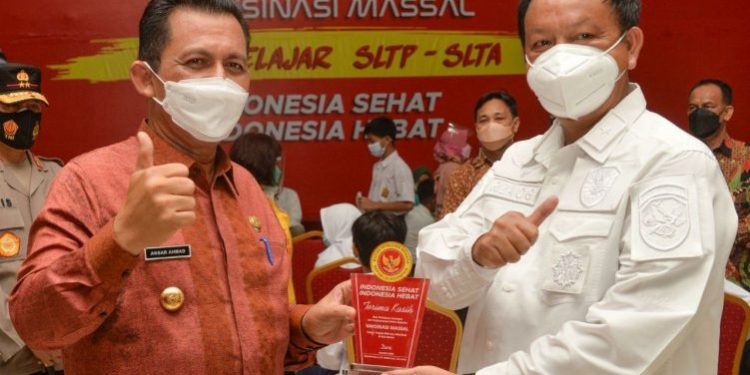 Sebanyak 4.784 Pelajar SLTP dan SLTA  se-Batam Divaksin