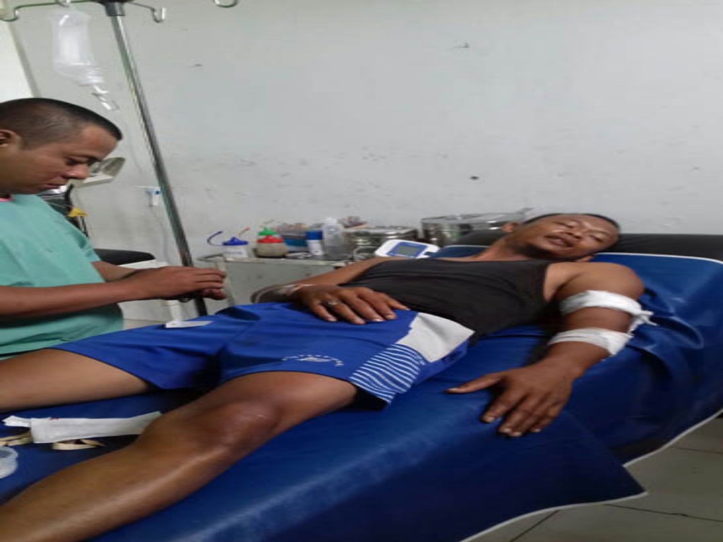 Pedagang di Mandah Nekat Bacok Polisi Akibat Mirasnya Disita