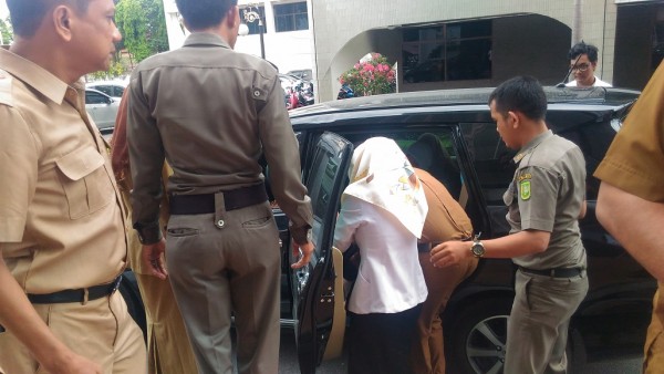HP Meledak Saat Menelepon, THL Diskominfotik Riau Dilarikan ke RS