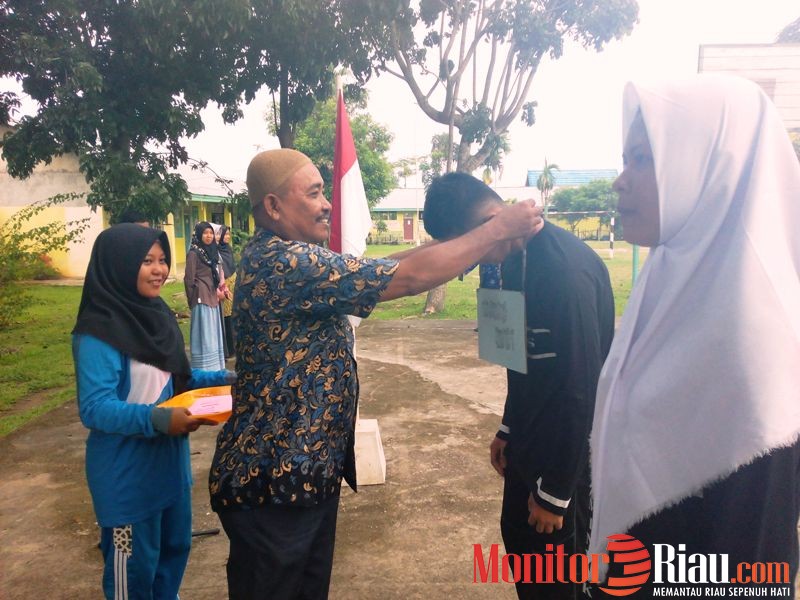 SMK Perminyakan Dumai Gelar Berjalan Pengenalan Lingkungan Sekolah