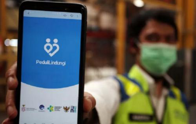 Pasien Covid-19 Diminta Tak Risaukan Warna Hitam di Aplikasi Pedulilindungi