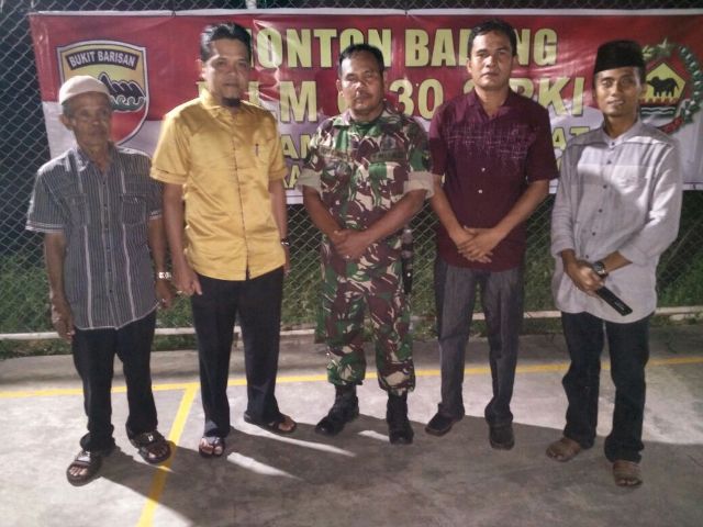 Ratusan Warga Antusias Nobar Film G30S/PKI yang Digelar Karang Taruna Bintan