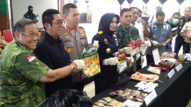 Pengiriman Ekstasi Modus Dalam Bungkusan Salep Dibongkar Petugas