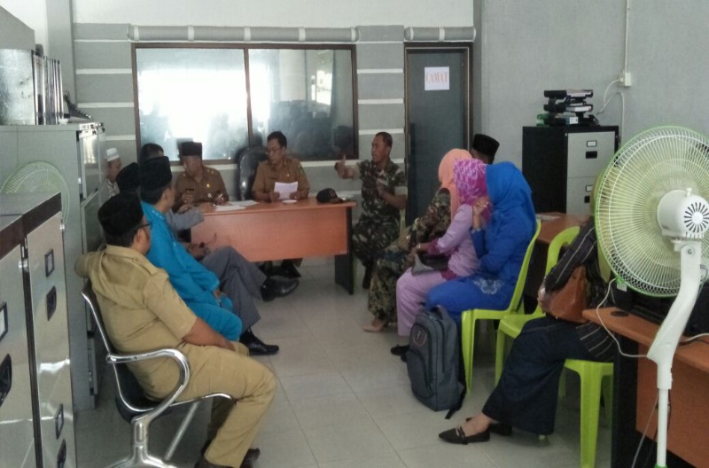 Pemcam Bathin Solapan Gelar Rapat Pelaksanaan HUT RI Ke 72