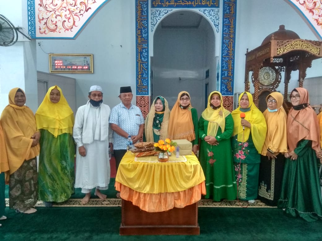 Amris Hadiri Acara Majelis Taklim di Mesjid H. Hasan Basri