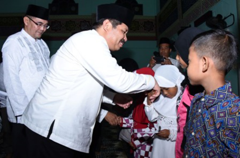 Bupati Amril Himbau Masyarakat Sukseskan Program Pemerintah Kecamatan