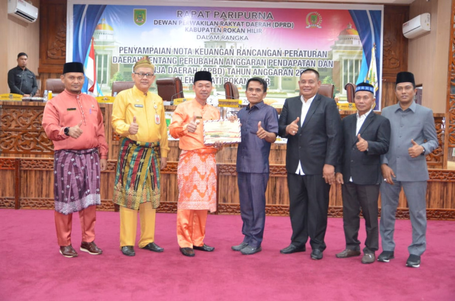 Pandangan Umum Fraksi Fraksi Terhadap RAPBD Perubahan TA 2023, Ini Tanggapan Wabup Rohil