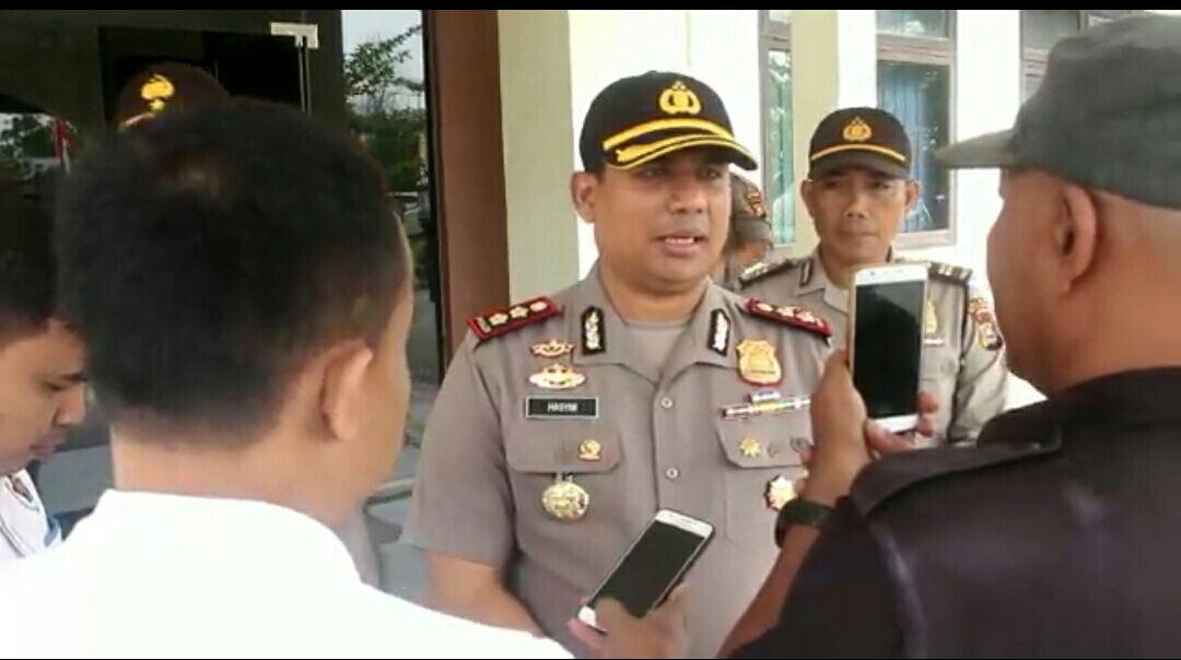 Sukses Tangani Karhutla, 2 Kapolsek Terima Drone Dari Kapolres Pelalawan