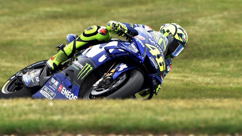 Rossi akan Habis-habisan Kalahkan Dovizioso di Sepang