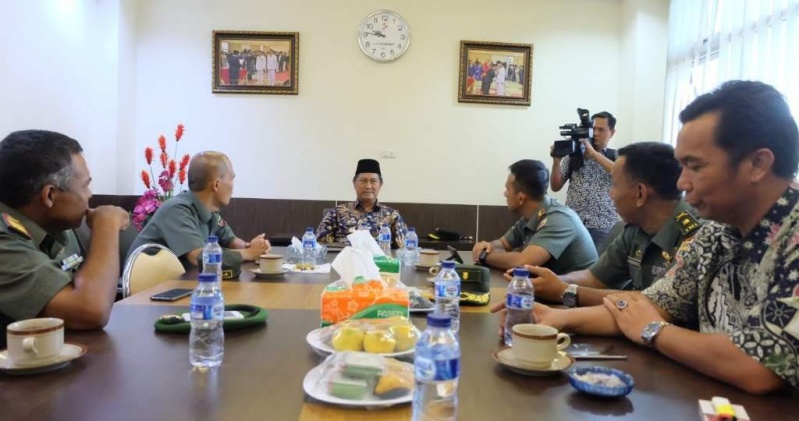 Wabup Sambut Silaturahmi dari Dandim 0314/Inhil