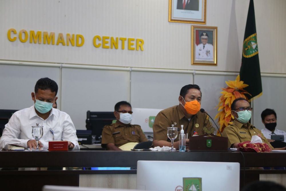 Asisten I Setdaprov Riau Pimpin Rakortek Penyaluran BKK JPS Tahun 2020