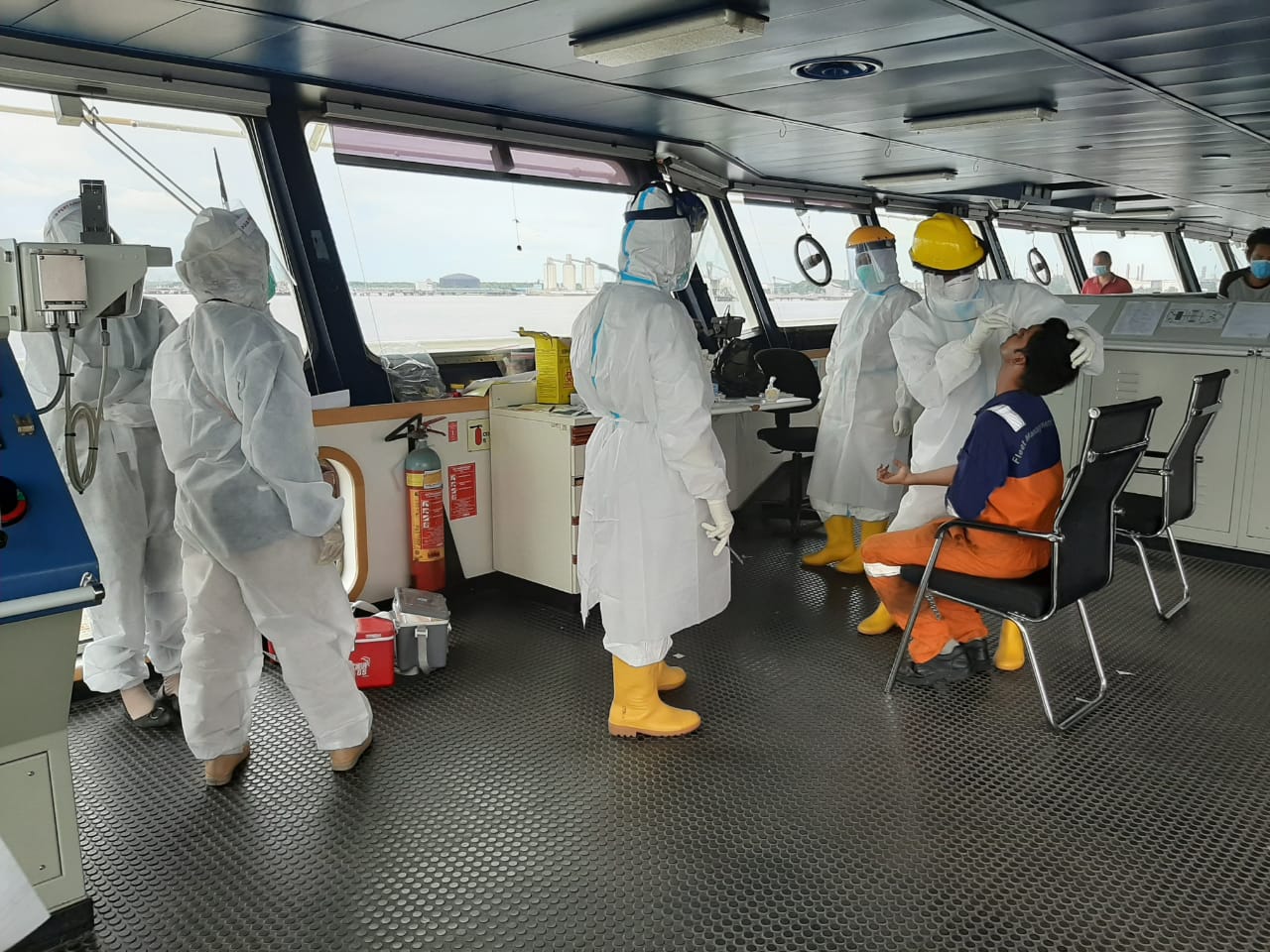 Bersama Dengan Satgas Covid-19, KKP Dumai Lakukan Test PCR