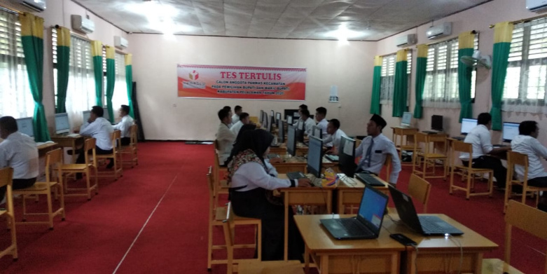 Bawaslu Pelalawan Gelar Tes Bagi 163 Peserta Calon Panwascam