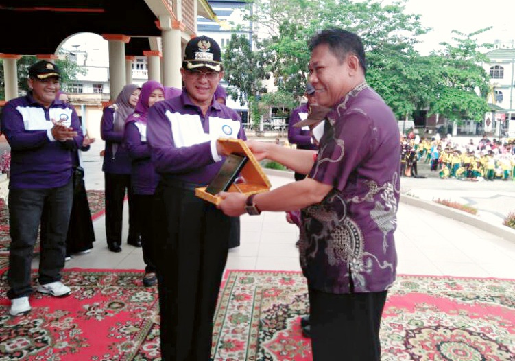 Bupati Wardan Apresiasi Peringatan Hari Kesehatan Gigi dan Mulut Dunia