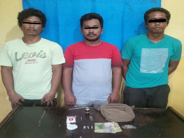 Asik Nyabu di Kamar Mandi, Tiga Pria di Rohil Dibekuk Polisi