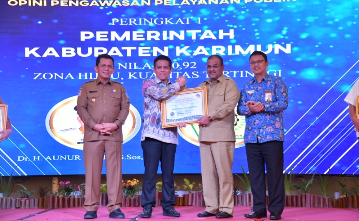 Gubernur Ansar Hadiri Penganugerahan Opini Pengawasan Dari Ombudsman RI Perwakilan Kepri