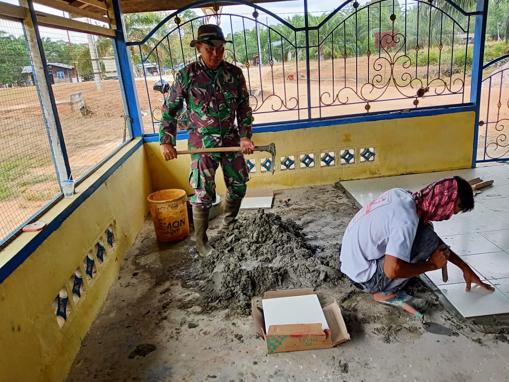 TMMD ke 107, Satgas dan Masyarakat Renovasi Mesjid Nurul Yakin