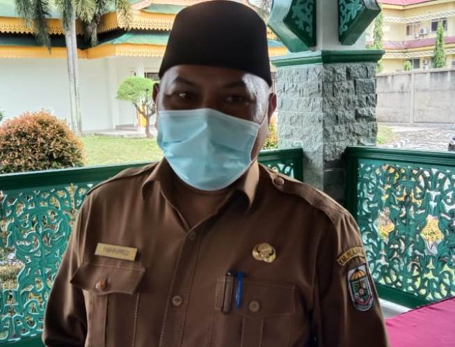 Hari Pertama Kerja, Bupati Pelalawan Lakukan Sidak