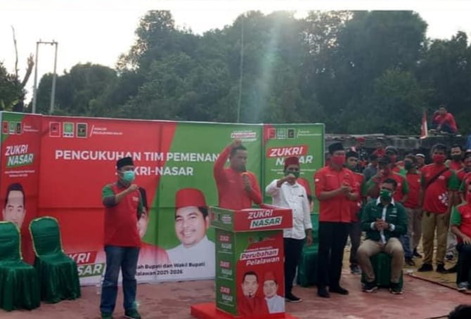 Paslon Bupati dan Wabup Ini Kukuhkan Tim Pemenangan Koalisi Pelalawan Maju