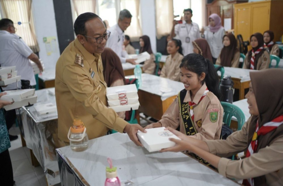 Simulasi Perdana Program Makan Siang Bergizi dan Gratis di Provinsi Riau Berjalan Sukses