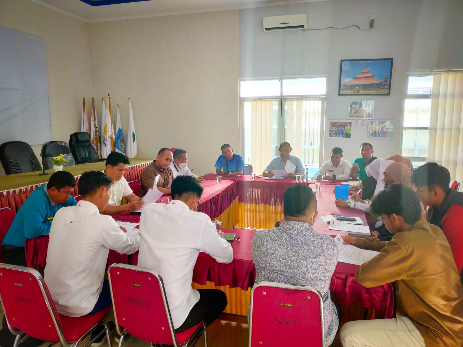 Panitia UP CUP III Melaksanakan Rapat Koordinasi dengan Pengurus KONI Kampar