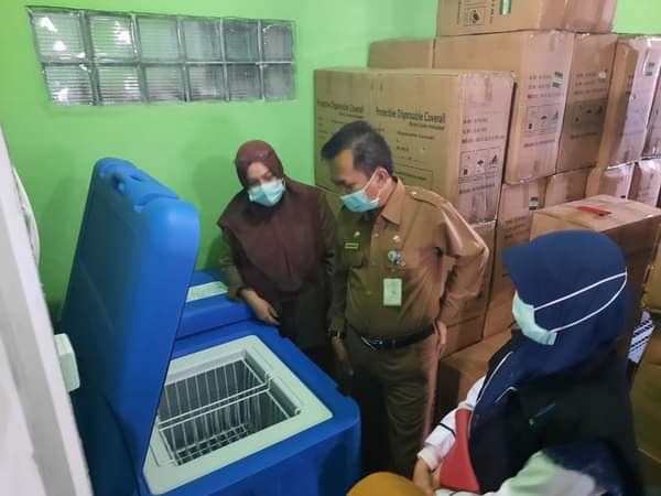 Dengan Mobil Box, Vaksin Covid-19 Tiba di Dumai
