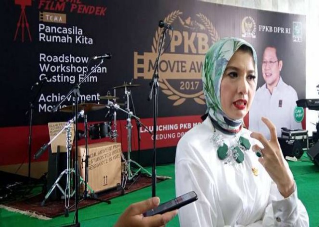 Dua Artis Senior Rayakan Hari Lahir Pancasila Lewat Film