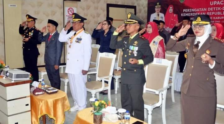 Bupati Inhil Ikuti Peringatan Detik - Detik Proklamasi Kemerdekaan RI Ke - 77