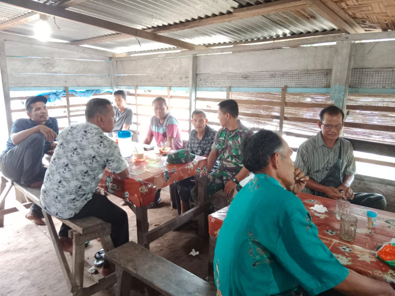 Pelaksanaan Komsos Oleh Serda Bambang Irawan