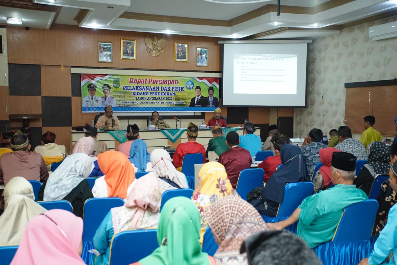 Bupati Inhil Pimpin Rapat Persiapan DAK Fisik Bidang Pendidikan TA 2022