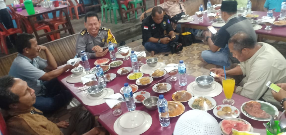 Polres Rohil Bukber Bersama Awak Media