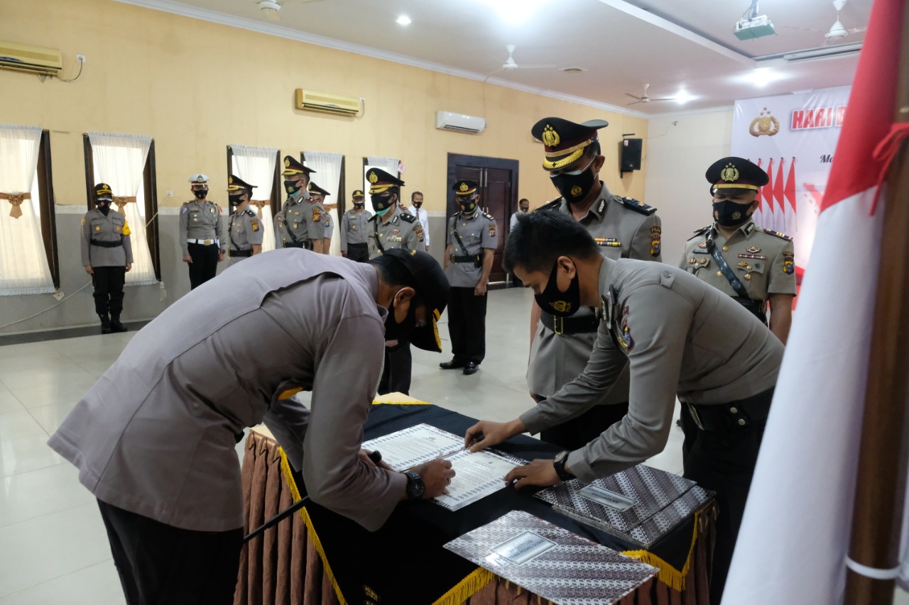 Polres Dumai Gelar Upacara Serah Terima Jabatan