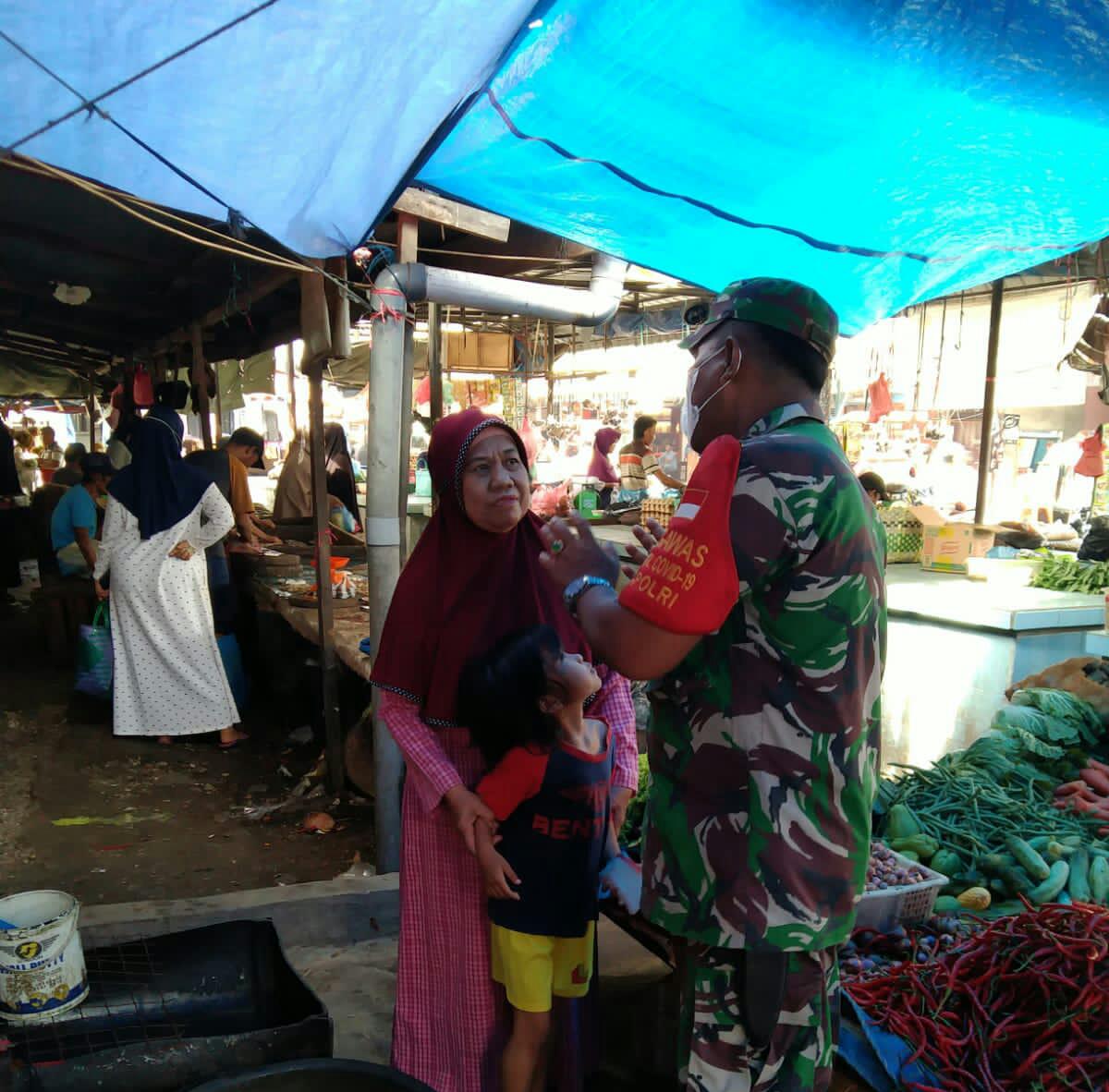 Mendapat Tanggapan Positif, Serda Harmaini Laksanakan Sosialisasi Pencegahan Covid-19