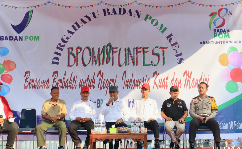 Wabup Inhil Hadiri Car Free Day di Jalan Swarna Bumi