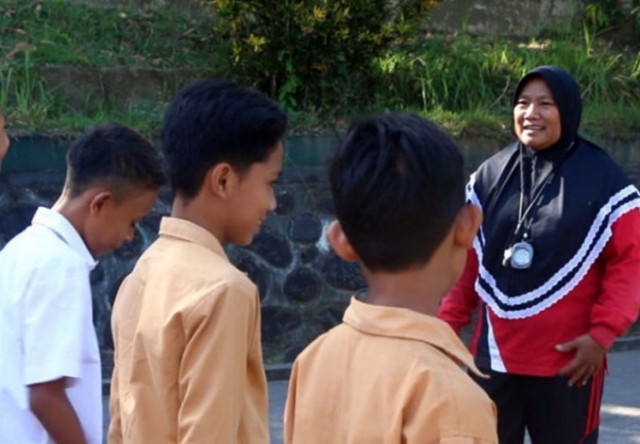 Ternyata Guru Penjaskes Ini Yang Menemukan Bakat Zohri