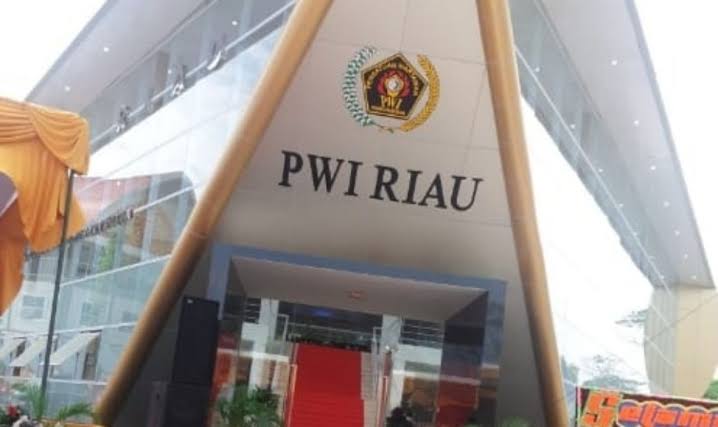 PWI Riau di Bawah Raja Isyam Tegaskan Tak Akui Anggota Hasil Seleksi 'Plt Ketua'