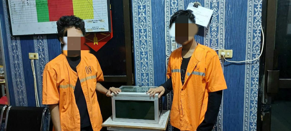 Nekat Ambil Uang Infak, Dua Pria Ditahan Oleh Satreskrim Polres Bengkalis