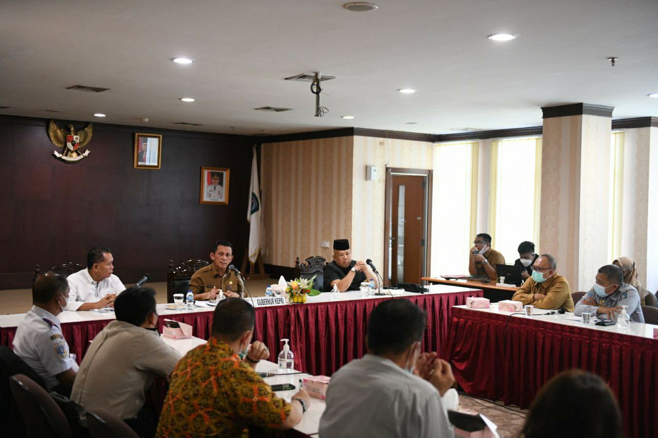 Gubernur Ansar Minta Pelabuhan Siapkan Fasilitas Penyambutan Wisman