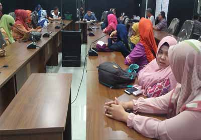 Ribuan Guru se-Pekanbaru Ancam Demo Besar-besaran
