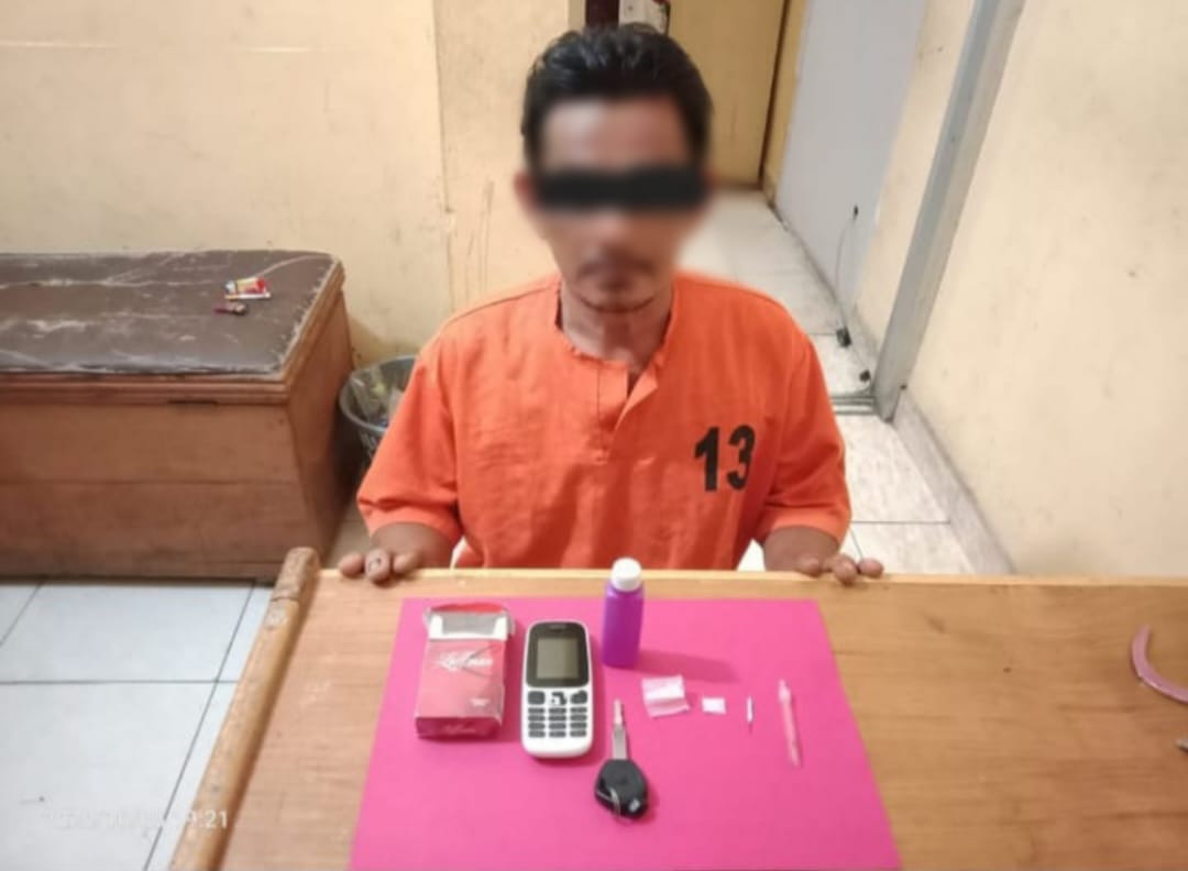 Polres Pelalawan Ringkus Warga Ukui Bersama 2 Paket Sabu