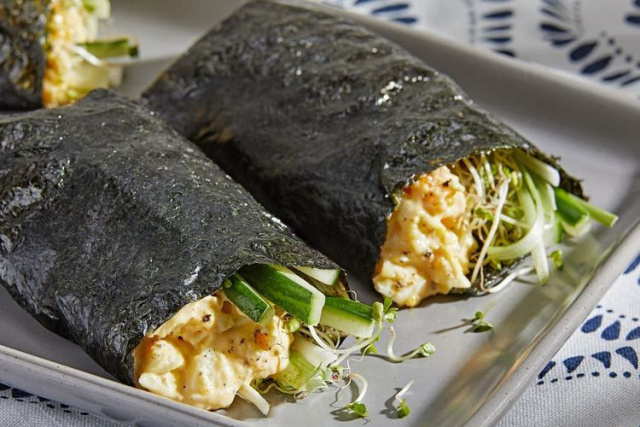 Resep Salad Telur Bungkus Nori, Menu Sarapan Simpel