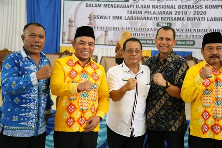 Bupati Andi Suhaimi Berikan Doa Terbaik Buat Siswa SMK yang Mengikuti UNBK
